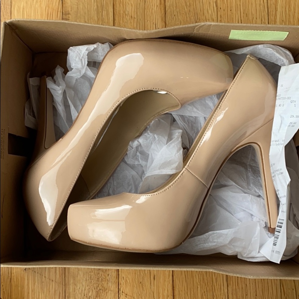 Jessica Simpson Heels